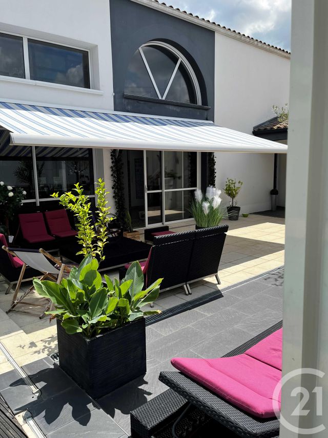 maison à vendre - 6 pièces - 263.0 m2 - REZE - 44 - PAYS-DE-LOIRE - Century 21 By Ouest