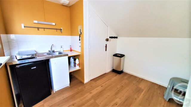 Appartement T1 à louer - 1 pièce - 15.19 m2 - REZE - 44 - PAYS-DE-LOIRE - Century 21 By Ouest
