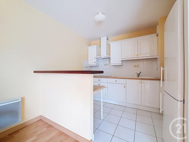 Appartement T3 à vendre - 3 pièces - 57.25 m2 - REZE - 44 - PAYS-DE-LOIRE - Century 21 By Ouest