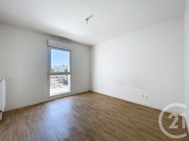 Appartement T4 à vendre - 4 pièces - 75.02 m2 - REZE - 44 - PAYS-DE-LOIRE - Century 21 By Ouest