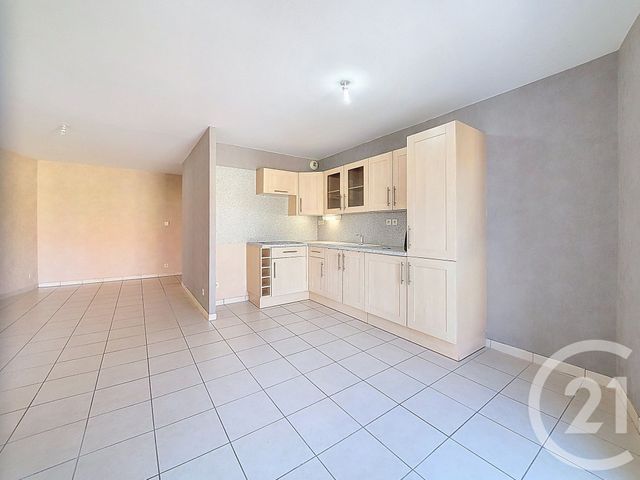 Appartement F2 à louer - 2 pièces - 53.49 m2 - ST SEBASTIEN SUR LOIRE - 44 - PAYS-DE-LOIRE - Century 21 By Ouest