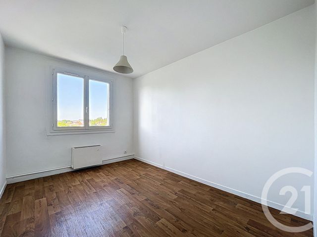 Appartement T4 à vendre - 4 pièces - 78.19 m2 - REZE - 44 - PAYS-DE-LOIRE - Century 21 By Ouest