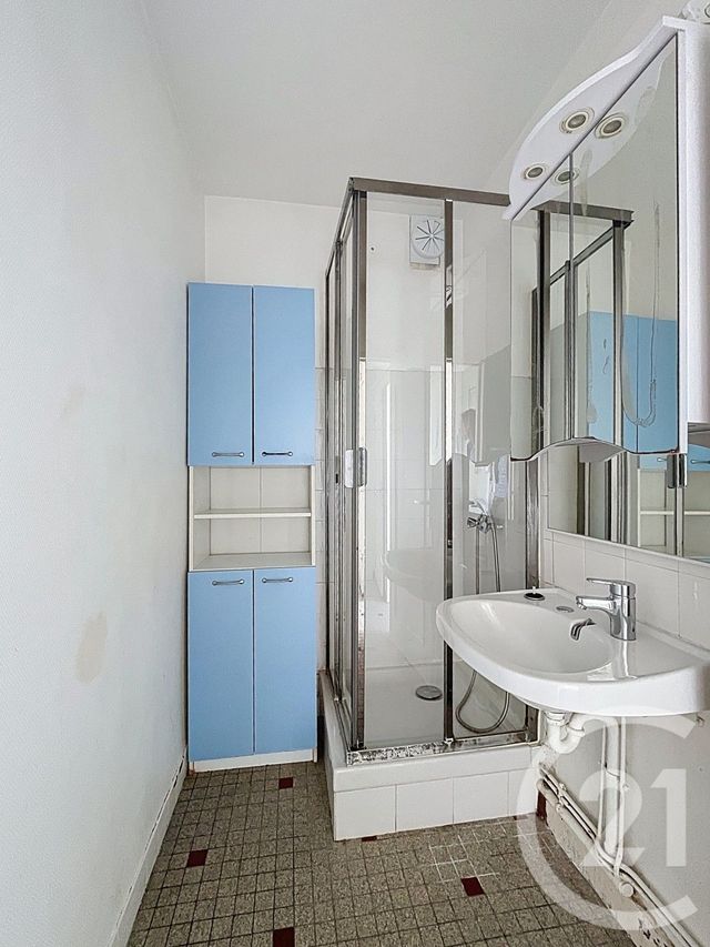 Appartement T2 à vendre - 2 pièces - 41.47 m2 - REZE - 44 - PAYS-DE-LOIRE - Century 21 By Ouest