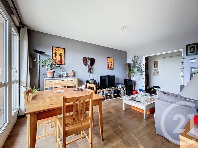 Appartement T3 à vendre - 3 pièces - 68.37 m2 - REZE - 44 - PAYS-DE-LOIRE - Century 21 By Ouest