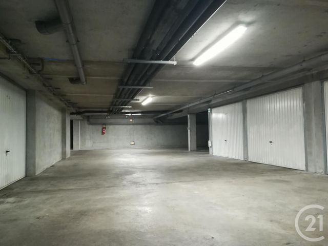 parking à louer - 15.0 m2 - NANTES - 44 - PAYS-DE-LOIRE - Century 21 By Ouest