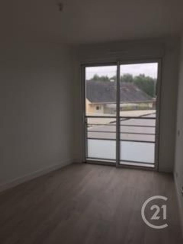 Afficher la photo en grand Appartement F3 à louer - 3 pièces - 68.48 m2 - CARQUEFOU - 44 - PAYS-DE-LOIRE - Century 21 By Ouest