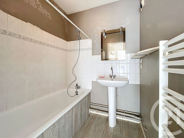 Appartement T2 à vendre - 2 pièces - 38.52 m2 - REZE - 44 - PAYS-DE-LOIRE - Century 21 By Ouest