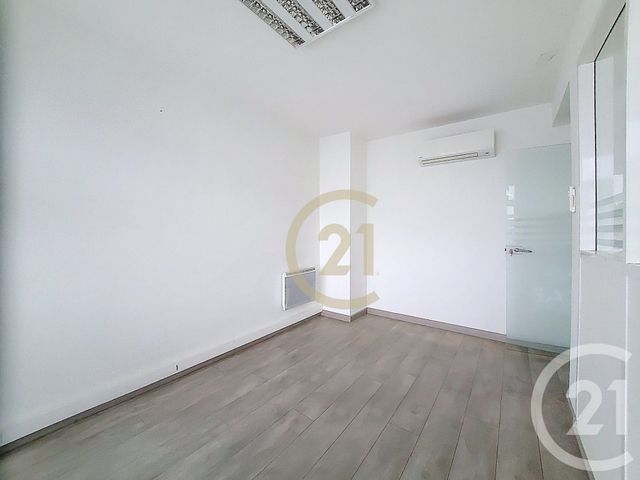 commerce à louer - 81.0 m2 - REZE - 44 - PAYS-DE-LOIRE - Century 21 By Ouest