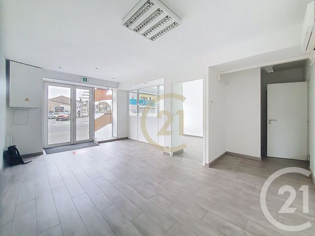 commerce à louer - 81.0 m2 - REZE - 44 - PAYS-DE-LOIRE - Century 21 By Ouest