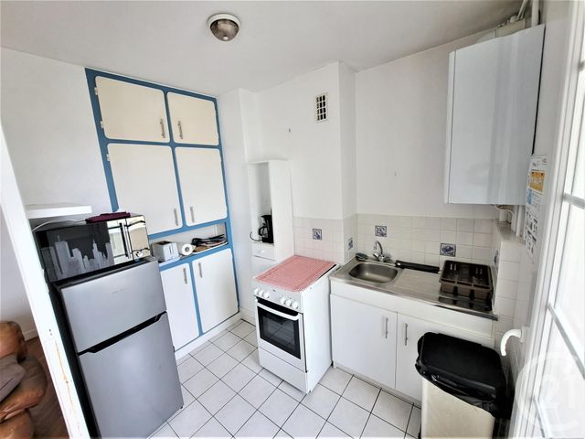 Appartement F3 à louer - 3 pièces - 51.83 m2 - REZE - 44 - PAYS-DE-LOIRE - Century 21 By Ouest