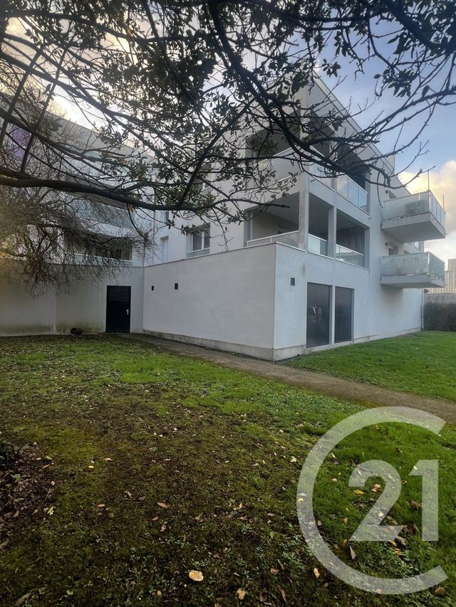 Appartement F2 à louer - 2 pièces - 40.55 m2 - ST SEBASTIEN SUR LOIRE - 44 - PAYS-DE-LOIRE - Century 21 By Ouest