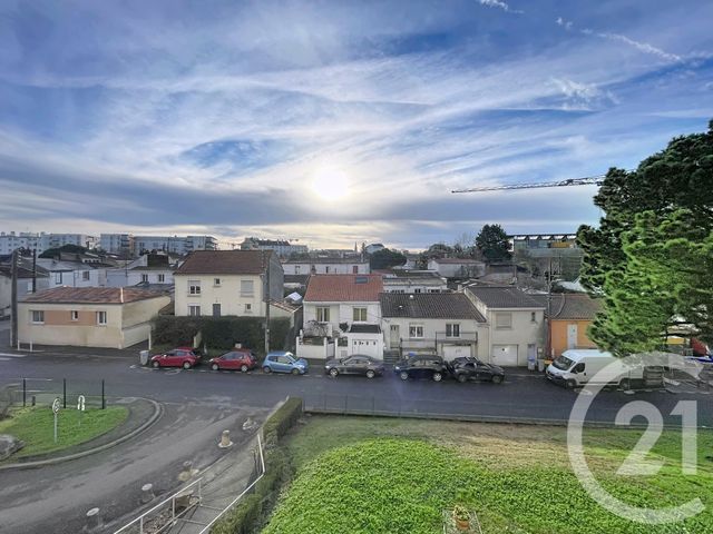 Appartement F2 à vendre - 2 pièces - 46.43 m2 - REZE - 44 - PAYS-DE-LOIRE - Century 21 Harmony