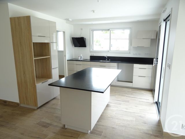 maison à louer - 5 pièces - 122.51 m2 - BASSE GOULAINE - 44 - PAYS-DE-LOIRE - Century 21 By Ouest