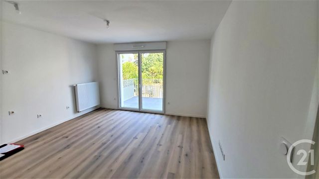 Appartement F2 à louer - 2 pièces - 46.8 m2 - ST HERBLAIN - 44 - PAYS-DE-LOIRE - Century 21 By Ouest