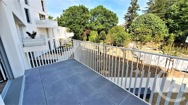 Appartement F2 à louer - 2 pièces - 46.8 m2 - ST HERBLAIN - 44 - PAYS-DE-LOIRE - Century 21 By Ouest