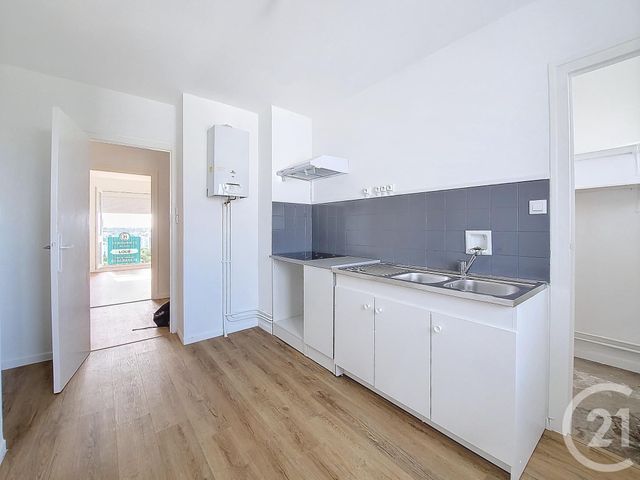 Appartement F3 à louer - 3 pièces - 63.1 m2 - REZE - 44 - PAYS-DE-LOIRE - Century 21 Harmony