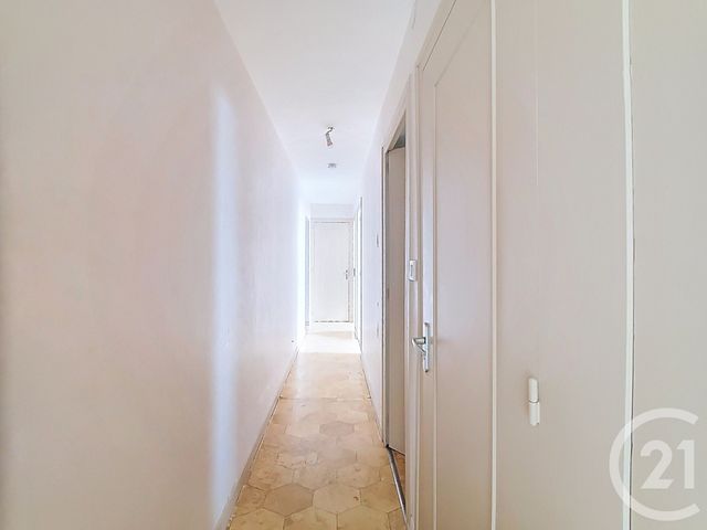 Appartement F4 à louer - 4 pièces - 71.73 m2 - REZE - 44 - PAYS-DE-LOIRE - Century 21 Harmony