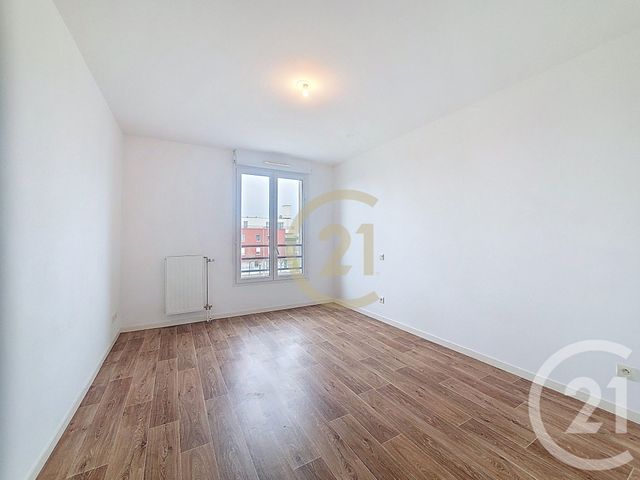 Appartement F3 à louer - 3 pièces - 62.11 m2 - BOUGUENAIS - 44 - PAYS-DE-LOIRE - Century 21 Harmony