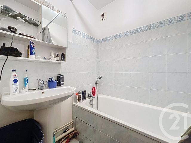 Appartement T2 à vendre - 2 pièces - 39.4 m2 - REZE - 44 - PAYS-DE-LOIRE - Century 21 Harmony