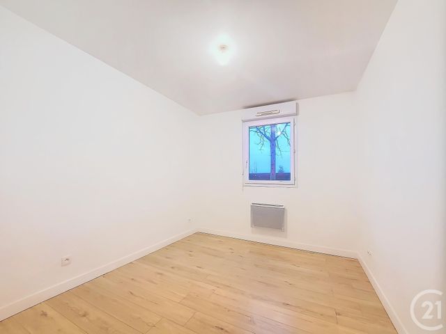 Appartement F3 à louer - 3 pièces - 60.6 m2 - REZE - 44 - PAYS-DE-LOIRE - Century 21 Harmony